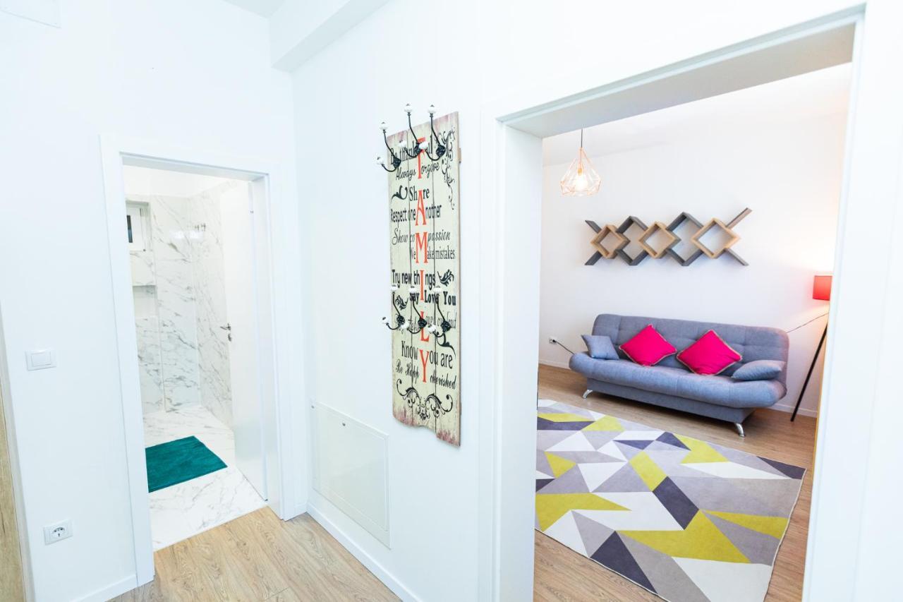 Colorful & Cozy Condo كلوج-نابوكا المظهر الخارجي الصورة